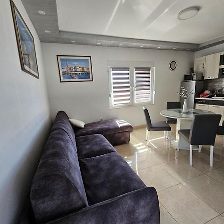 Apartment Vesna ポダツァ エクステリア 写真