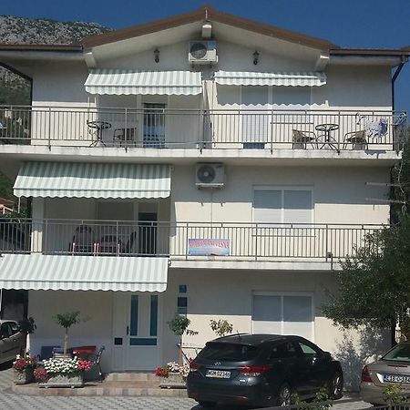 Apartment Vesna ポダツァ エクステリア 写真