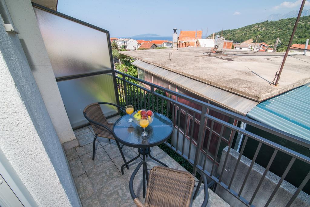 Apartment Vesna ポダツァ エクステリア 写真
